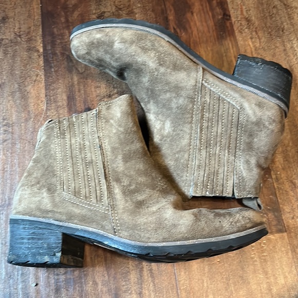 Reef Brown Chelsea Boots 7.5 - Picture 2 of 6